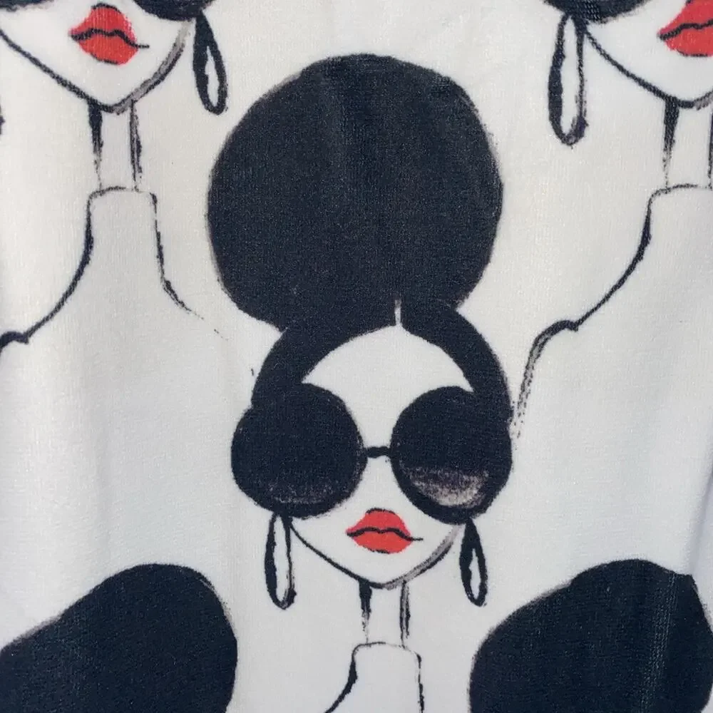 Alice And Olivia X Minnidip Beach Towel Fringe retro look Stacey Bendet 39”x71”